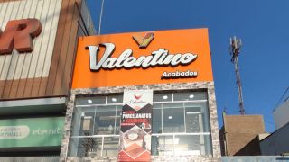 tiendas valentino trujillo Acabados Valentino